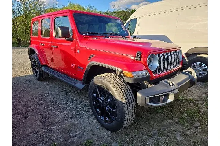 $35798 : Jeep Wrangler 2025 4x4 Sahar image 2