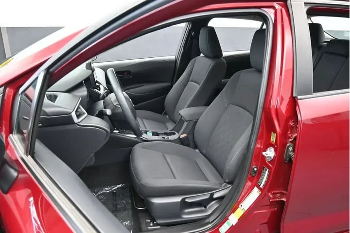 $17996 : Toyota Corolla 2024 LE 4dr S image 10