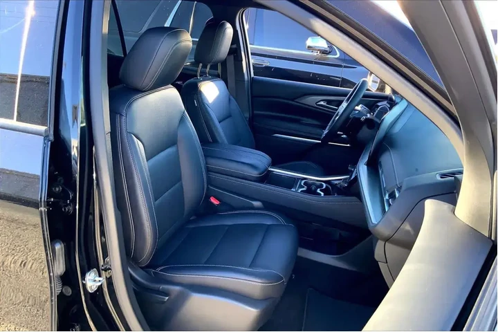$35289 : Chevrolet Traverse 2025 LT 4 image 8