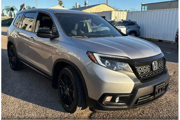 $21800 : Honda Passport 2020 Sport 4d image 2
