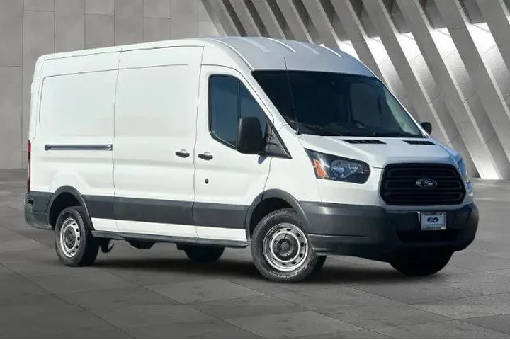 $19900 : Ford Transit 2017 350 3dr LW image 2
