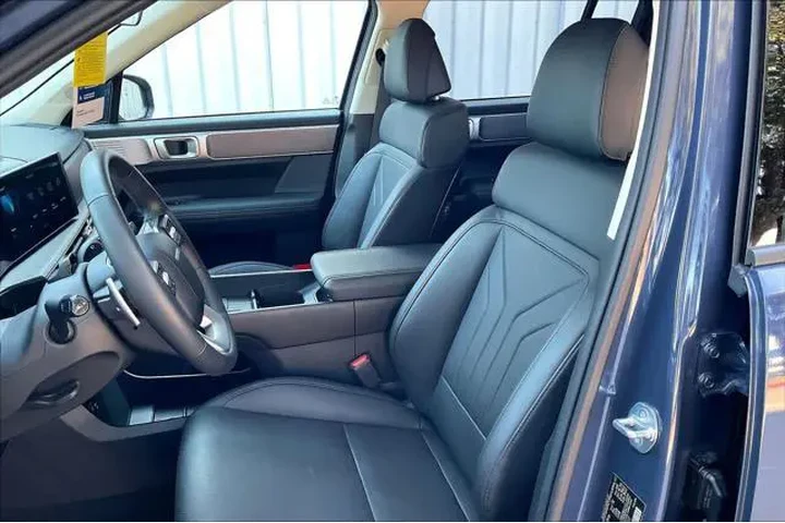 $36969 : Hyundai SANTA FE Hybrid 2026 image 7