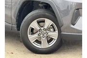 $28709 : Toyota RAV4 Hybrid 2024 AWD thumbnail