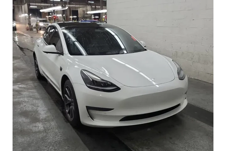 $22500 : 2021 Model 3 Standard Range P image 10