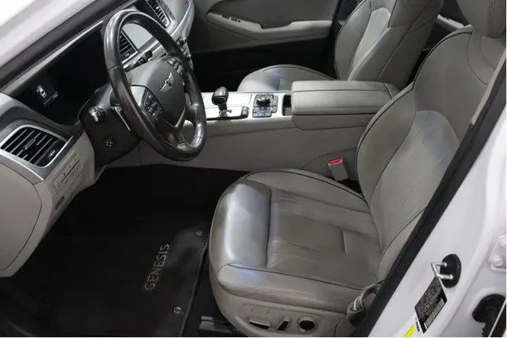 $24971 : Genesis G80 2018 3.8 4dr Sed image 6