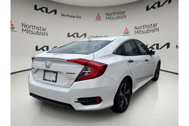 $16990 : Honda Civic 2016 Touring 4dr image 4