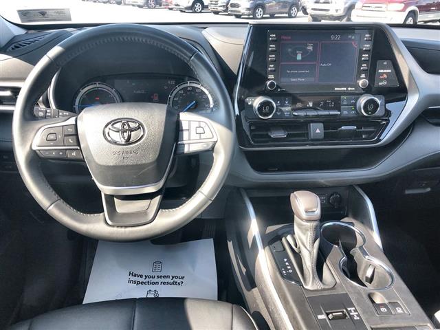 $38600 : PRE-OWNED 2022 TOYOTA HIGHLAN image 10