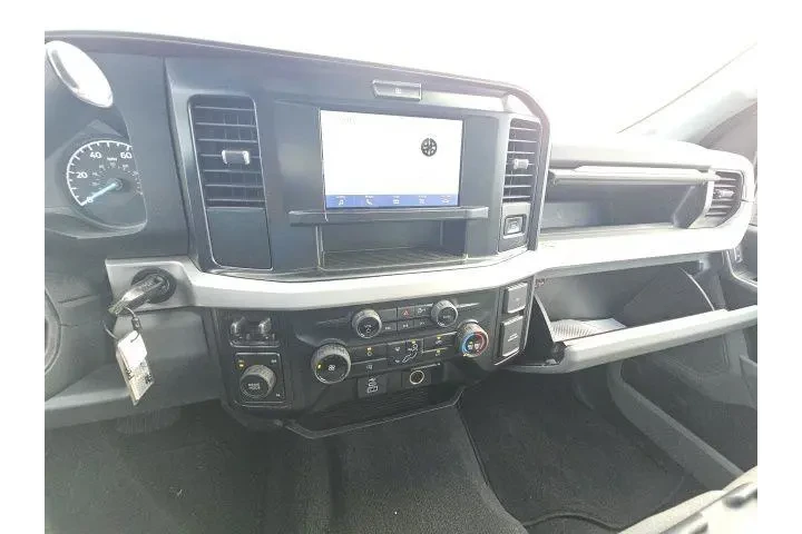 $20486 : Nissan Altima 2024 2.5 SR 4d image 7