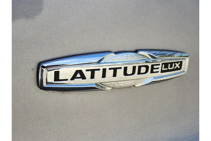 $18989 : Jeep Cherokee 2022 Latitude image 8