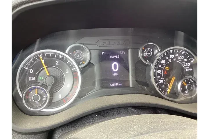 $39838 : Ram 3500 2020 4x4 Tradesman image 9
