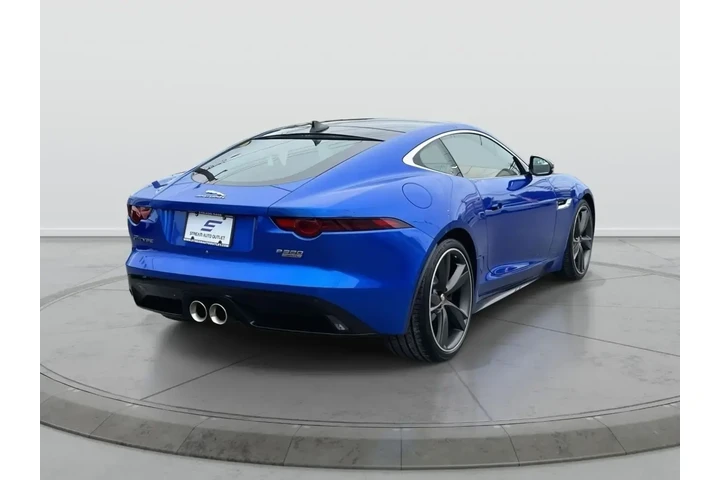 $27998 : Jaguar F-TYPE 2019 AWD R-Dyn image 5