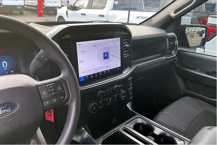 $37825 : Ford F-150 2024 4x2 STX 4dr image 6