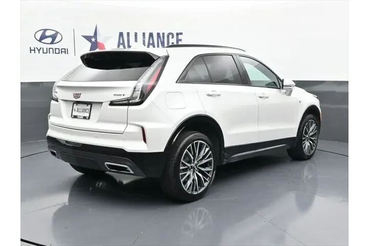 $36963 : Cadillac XT4 2024 Sport 4dr image 10
