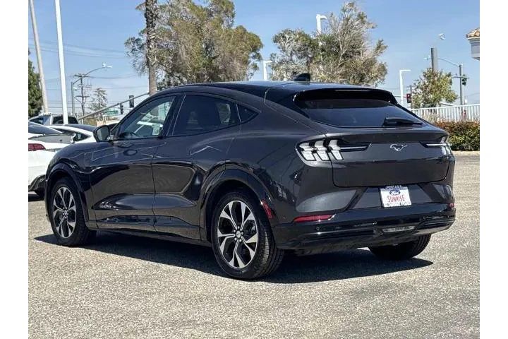 $25000 : Ford Mustang Mach-E 2021 AWD image 8