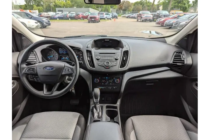 $12975 : 2018 Escape SE image 3