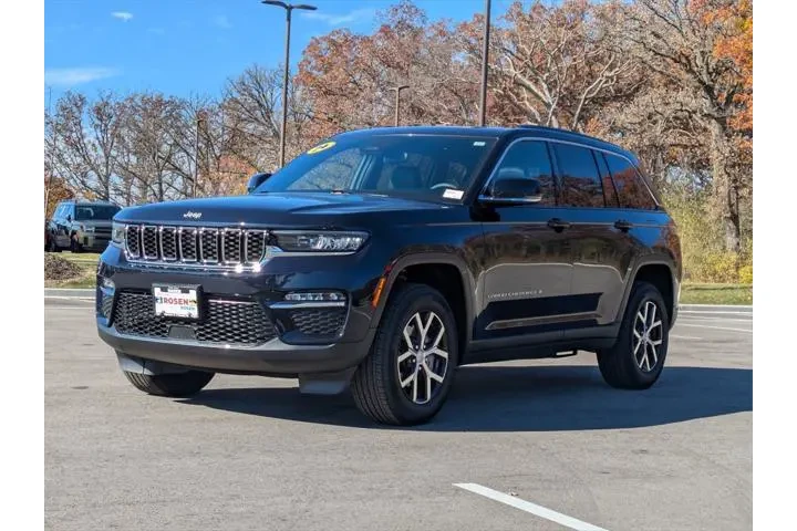 $35649 : Jeep Grand Cherokee 2024 4x4 image 3