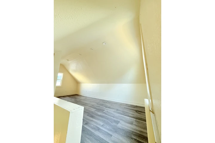 $2500 : Casa amplia de 2 recamaras image 7