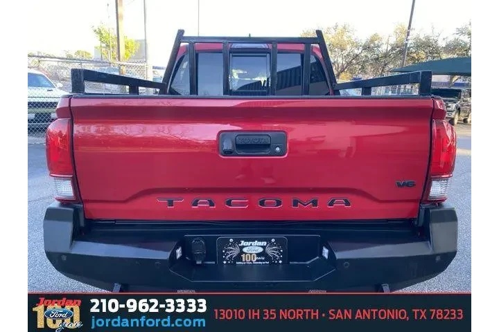 $35677 : Toyota Tacoma 2019 4x4 TRD S image 5