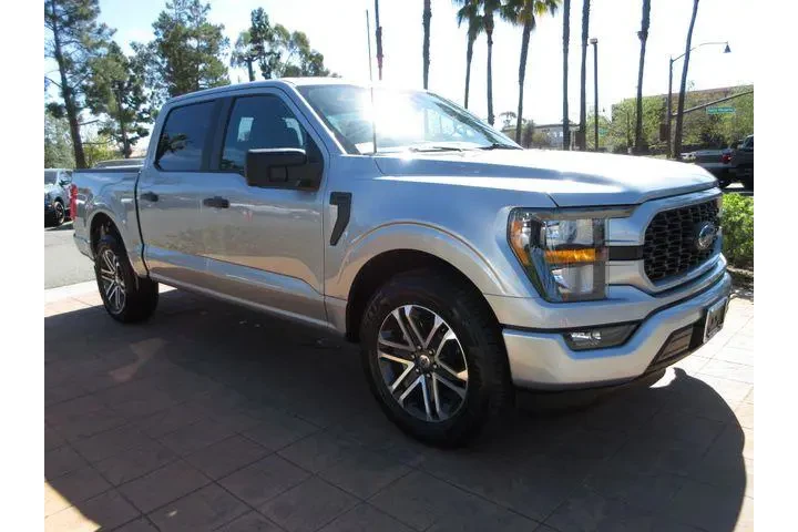 $35999 : Ford F-150 2023 4x2 XLT 4dr image 6