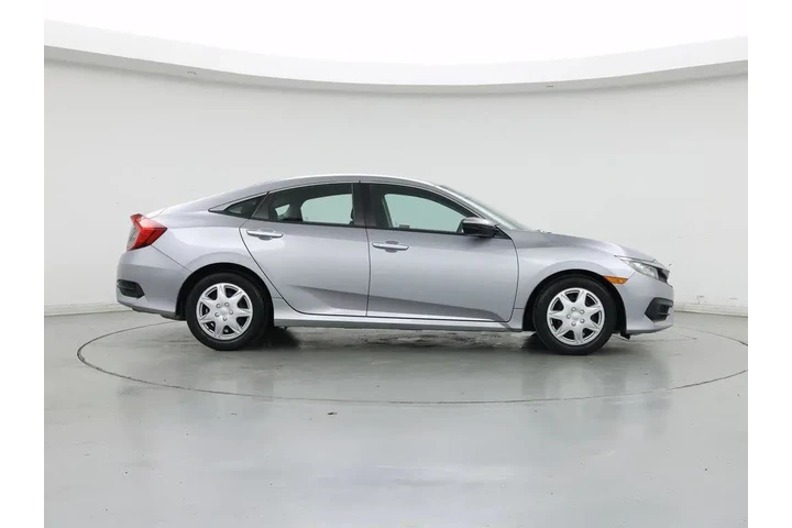 $16998 : Honda Civic 2018 LX 4dr Seda image 7