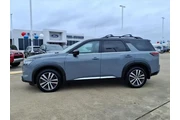 $34988 : Nissan Pathfinder 2022 AWD P thumbnail