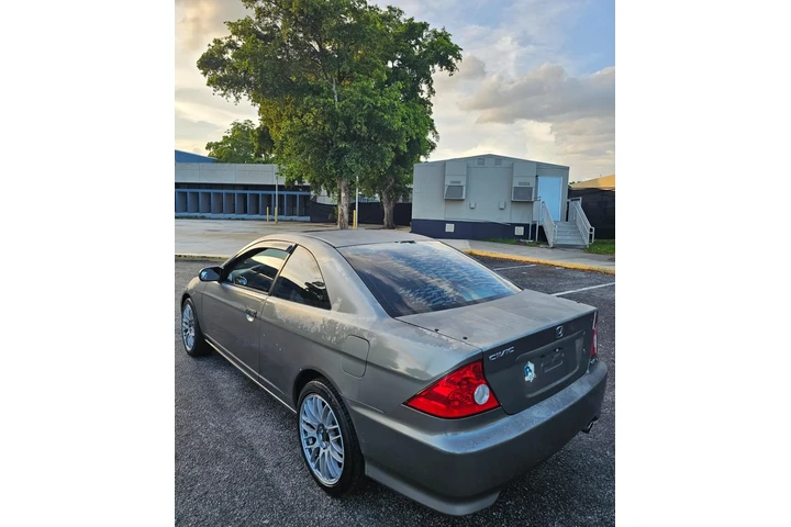 $1750 : 🚗2005 Honda Civic 🚗CASH 🤑🤑 image 5