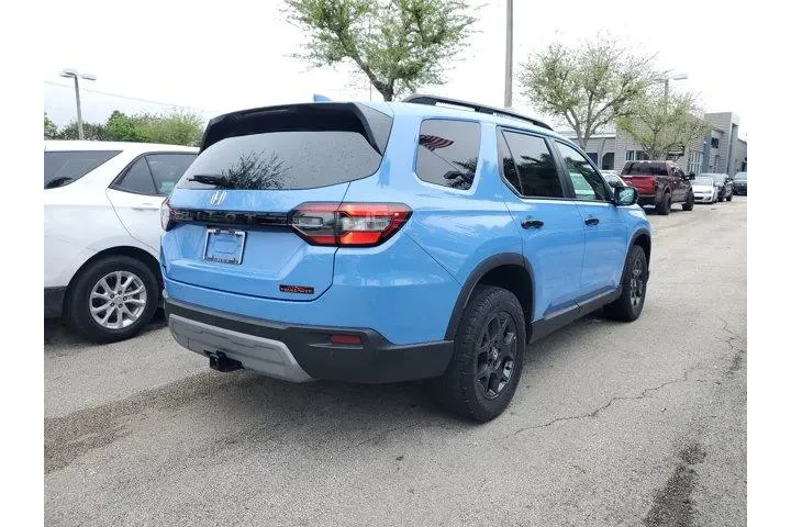 $36990 : Honda Pilot 2023 AWD TrailSp image 6