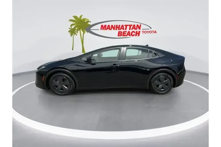 $28995 : Toyota Prius 2023 LE 4dr Hat image 9