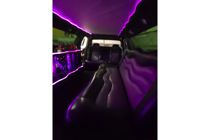 $9000 : Limousina Chrysler C300 2007, image 5