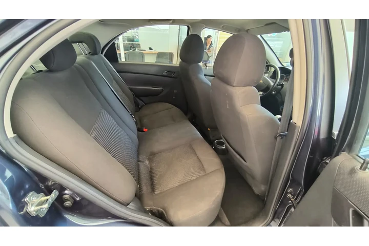 $145000 : Chevrolet Aveo 2018 Paq. A LS image 10