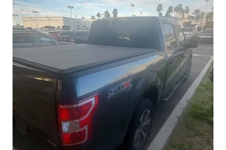 $23451 : Ford F-150 2019 4x4 XL 4dr S image 2