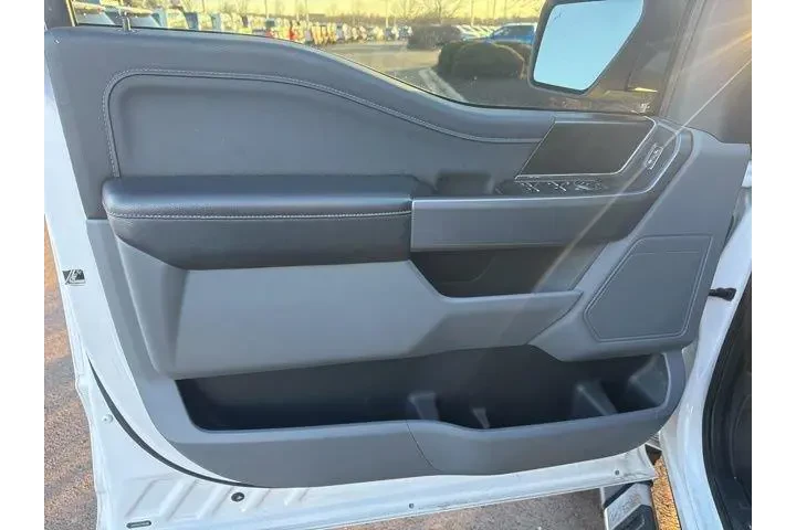 $35000 : Ford F-150 2021 4x4 XLT 4dr image 7