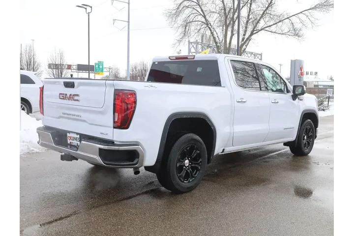 $39977 : GMC Sierra 1500 2024 4x4 SLT image 8