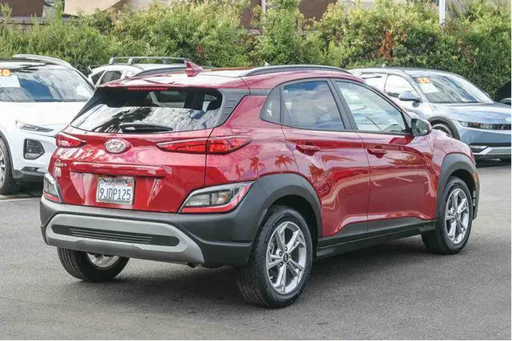 $19000 : Hyundai KONA 2023 SEL 4dr Cr image 4