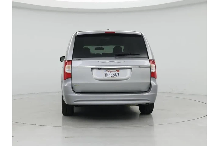 $18998 : Chrysler Town and Country 20 image 6