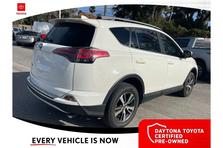 $17200 : Toyota RAV4 2017 XLE 4dr SUV image 10