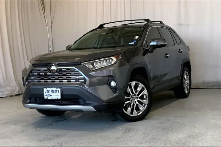 $28591 : Toyota RAV4 2021 Limited 4dr image 2