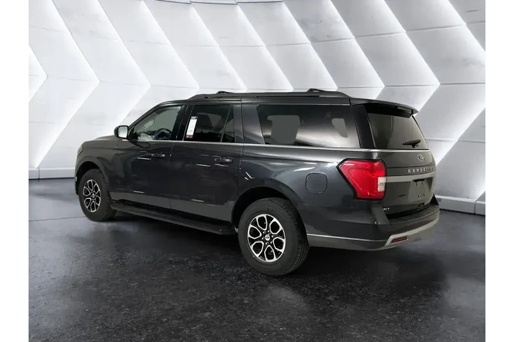 $39411 : Ford Expedition MAX 2024 4x4 image 6