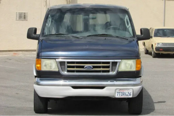$9995 : 2003 E-Series E-150 XLT image 4