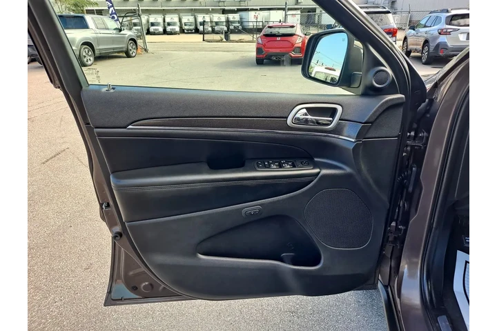 $12990 : 2018 JEEP GRAND CHEROKEE LIMI image 10