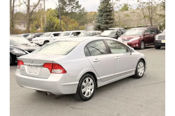 $7500 : 2009 Civic LX image 7