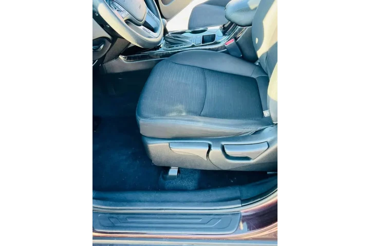 $7500 : 2014 Sorento LX image 7