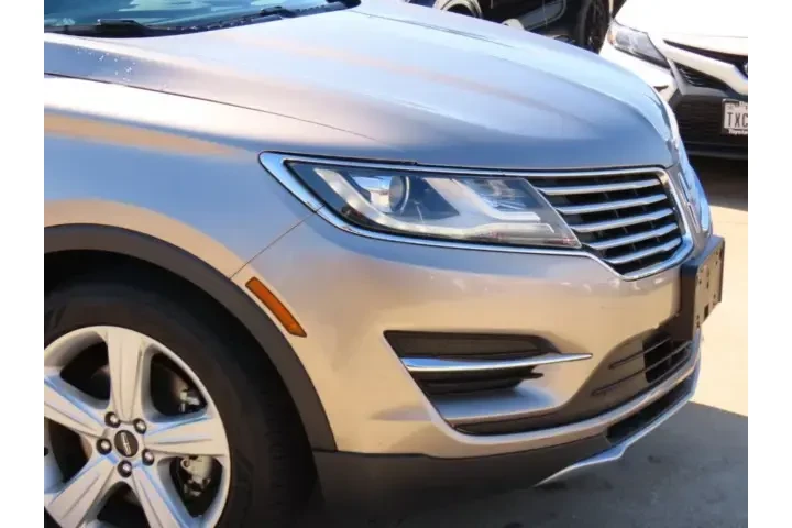 $17911 : Lincoln MKC 2018 Premiere 4d image 5