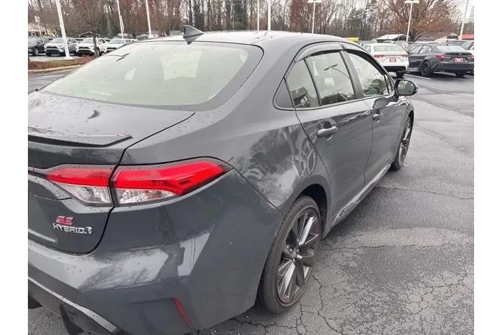 $24243 : Toyota Corolla Hybrid 2024 S image 7