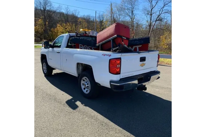 $22449 : 2015 Silverado 3500HD Work Tr image 4