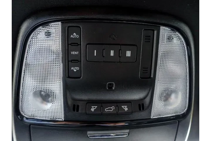 $27606 : Dodge Durango 2023 AWD GT 4d image 8