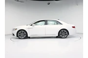 $26998 : Lincoln Continental 2018 AWD thumbnail