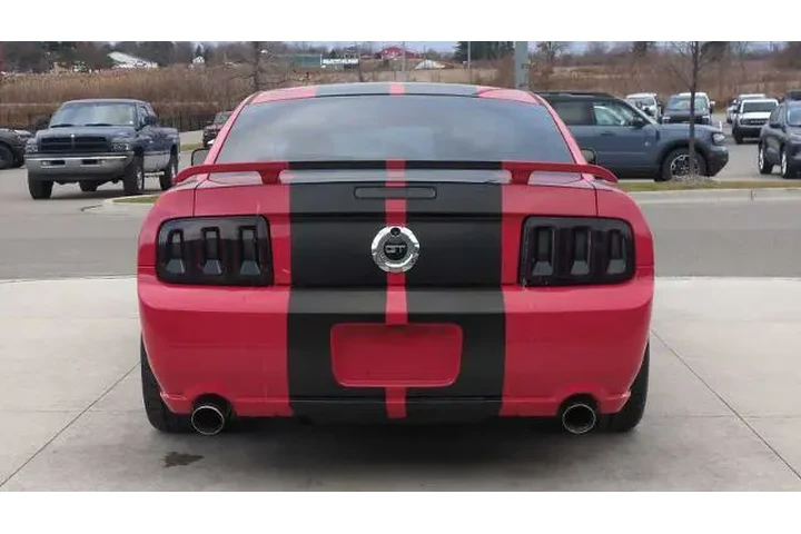 $8995 : Ford Mustang 2006 GT Premium image 5