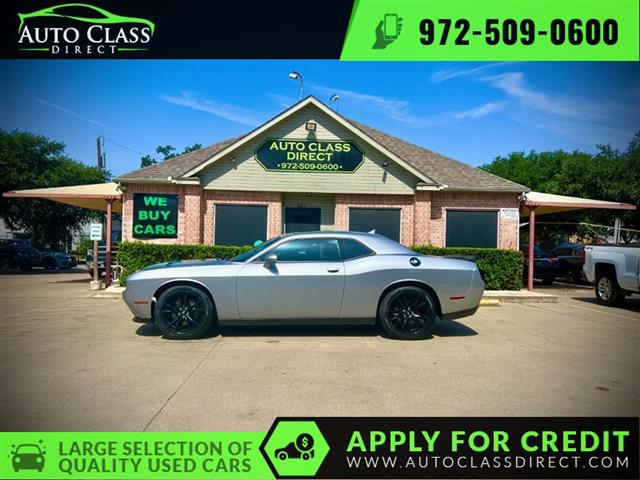 $16586 : 2017 DODGE CHALLENGER SXT Plus image 4