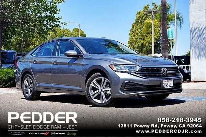 $18998 : Volkswagen Jetta 2024 SE 4dr image 1
